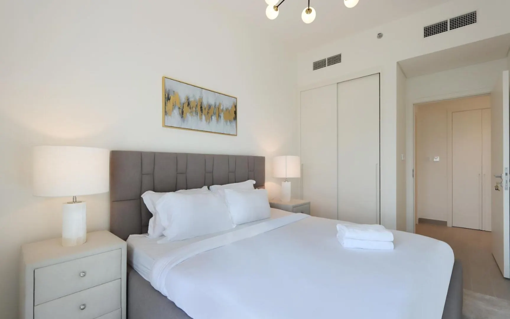 Apartment Livbnb - 2B In Green Heart Of Dubai , Dubai Hills United Arab Emirates