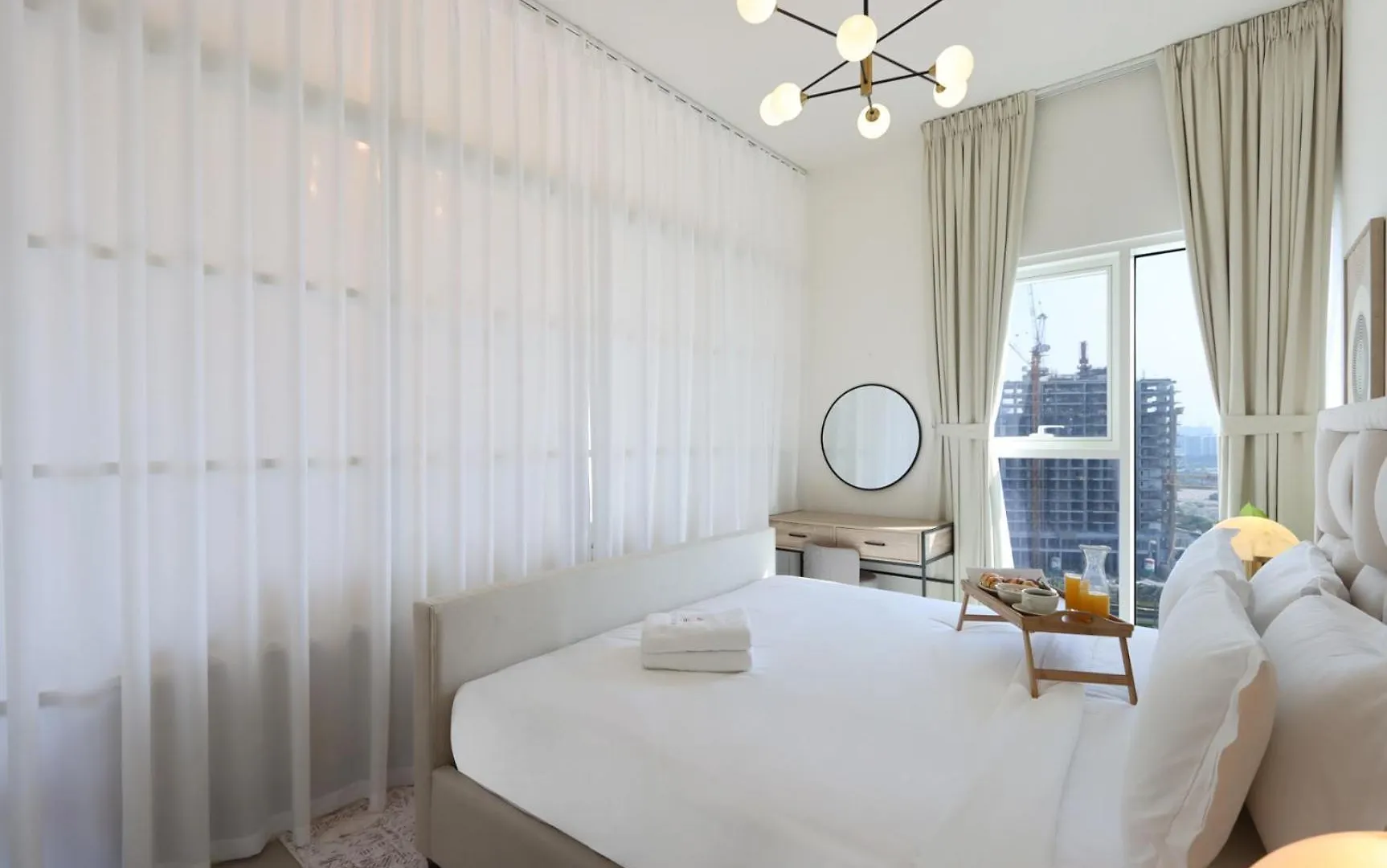 Livbnb - 2B In Green Heart Of Dubai , Dubai Hills 0*,  United Arab Emirates